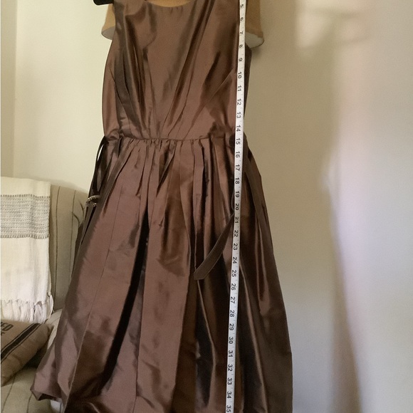 Eliza J brown taffeta party/wedding/prom dress - Picture 6 of 10